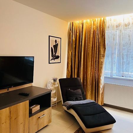 Sparrow Apartmens - Vrabcia Ulica 9, Košice Exterior foto