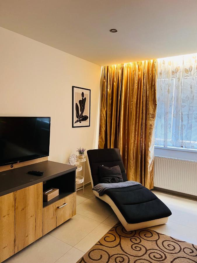 Sparrow Apartmens - Vrabcia Ulica 9, Košice Exterior foto